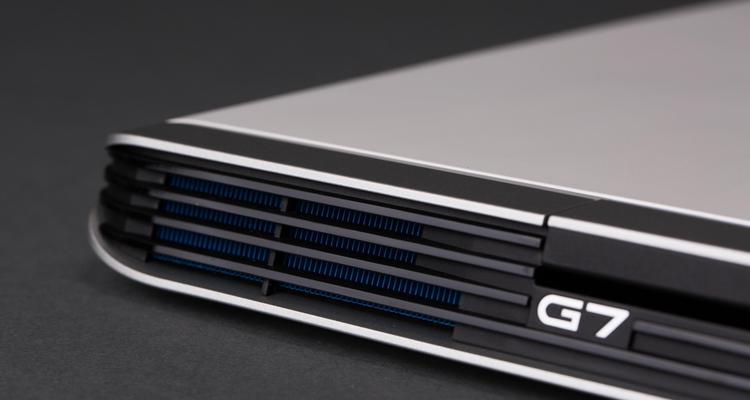 幻影精灵x和Dell戴尔G7游戏本对比评测？哪个更适合上万预算？