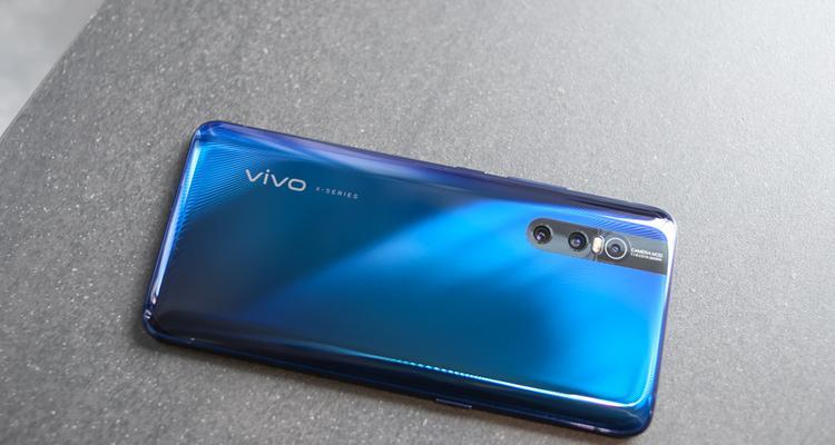 vivox27的市场定位是什么？vivox27的性能特点有哪些？