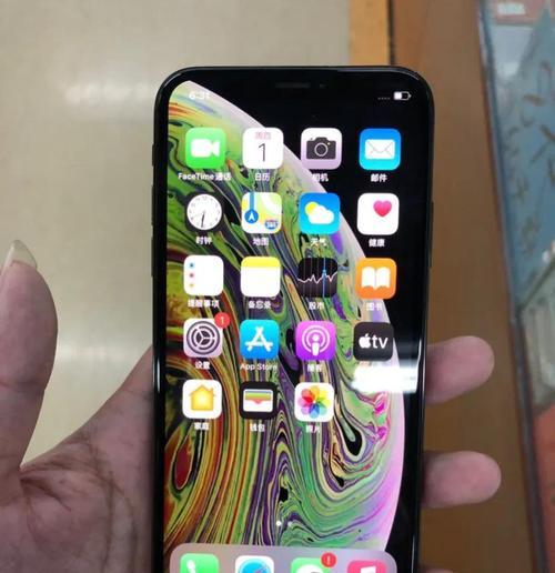 iPhone XR使用的是LCD屏幕吗？OLED屏幕与之有何不同？