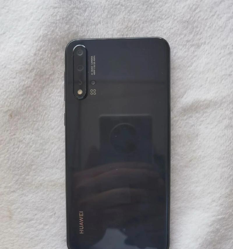 华为nova5与nova5pro对比哪个更值得购买？