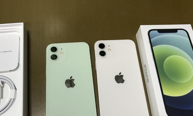 小米12对比小米11：哪个更值得购买？