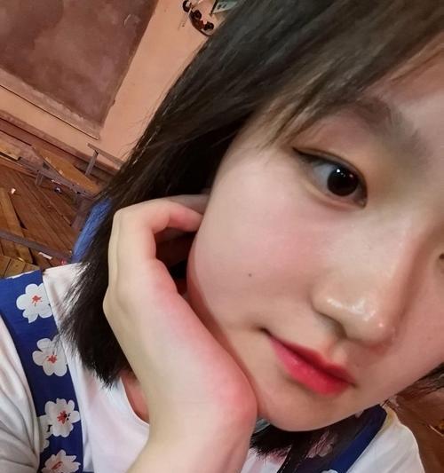 手机相机拍照模糊是什么原因？