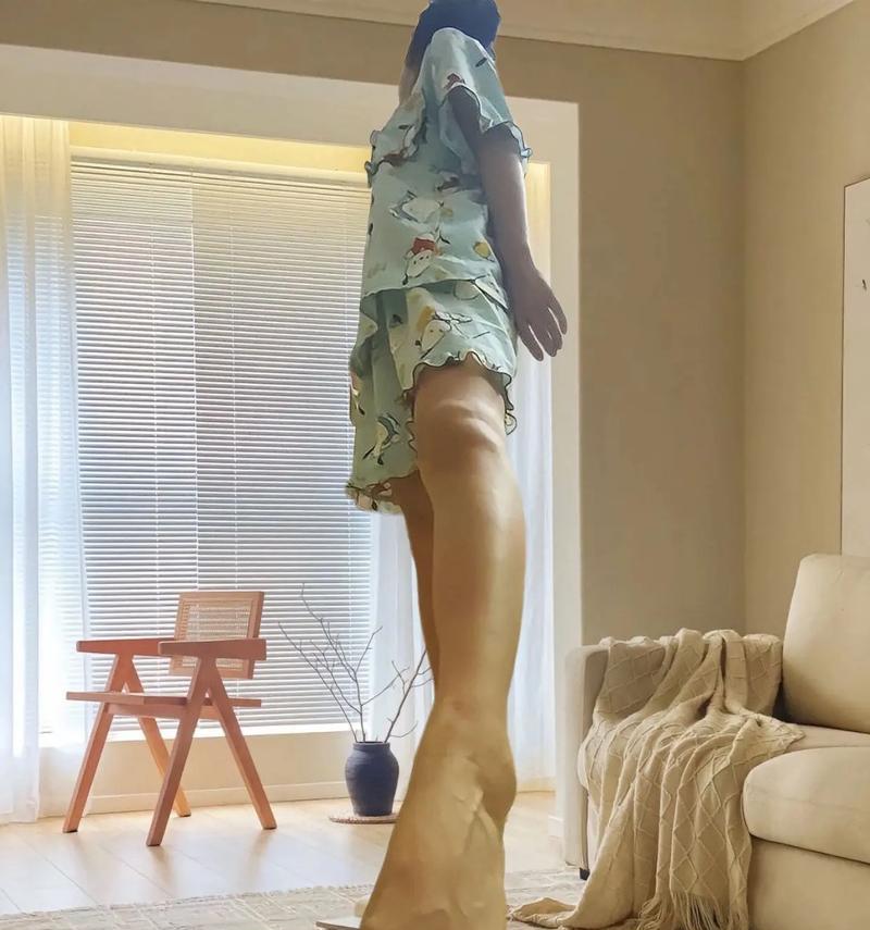手机如何拍出长腿效果？拍照技巧有哪些？