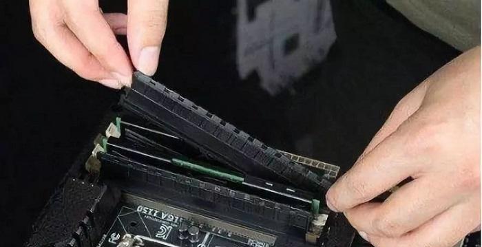 电脑显示器拒收流程是怎样的？拒收后如何处理？