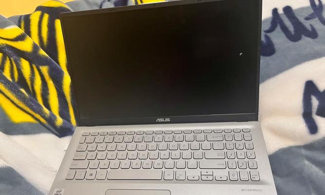 华硕官方笔记本屏幕质量如何？用户评价如何？