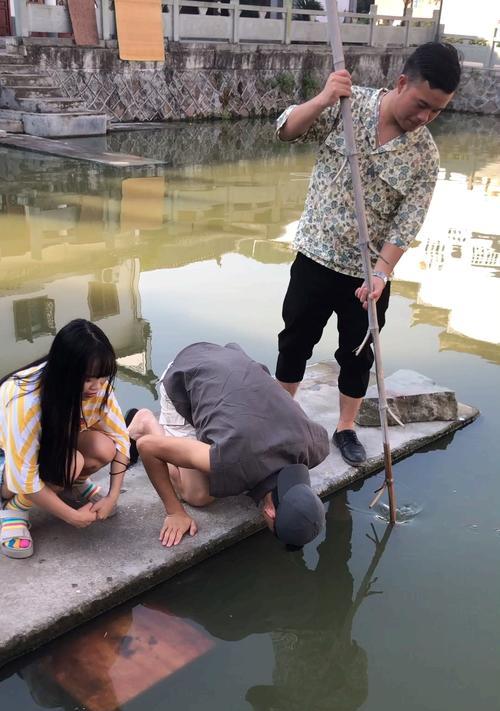 手机不慎落水怎么处理？正确的处理步骤是什么？