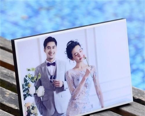 投影仪相片定制的步骤是什么？需要哪些材料？