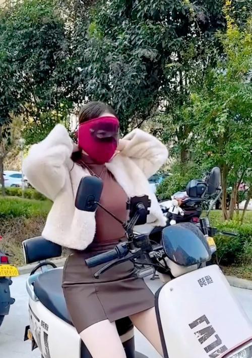 骑行时如何使用高清面罩和手机拍出好照片？