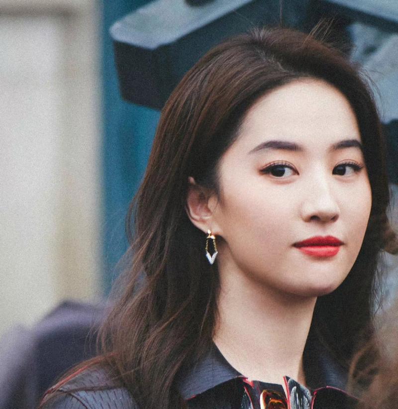 驴哥前置摄像头如何用手机进行拍照？