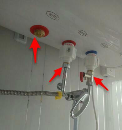 热水器圆头阀的拆卸步骤是什么？