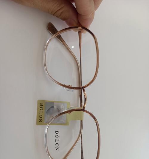 眼镜怎么合到位视频？观看教程后能否自己操作？