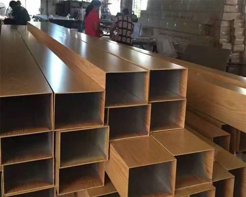 铝方管固定热水器的方法是什么？