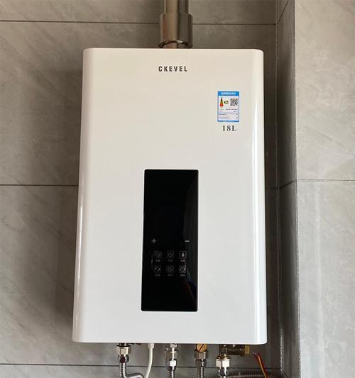 回水管热水器选择有哪些标准？如何判断热水器的适用性？