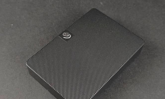 智炼移动硬盘盒质量如何？