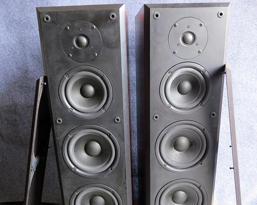 中置音箱尺寸如何选择？依据是什么？