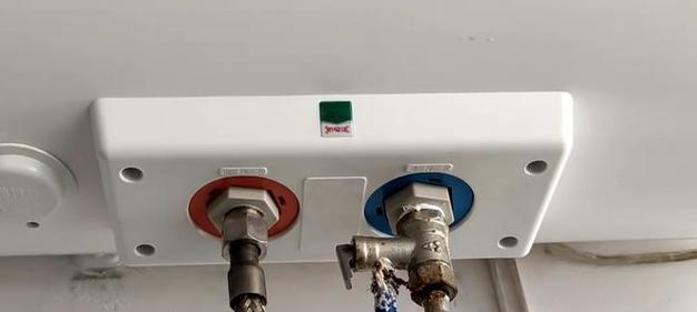 电热水器上的圆塑料开关是什么？它有什么作用？