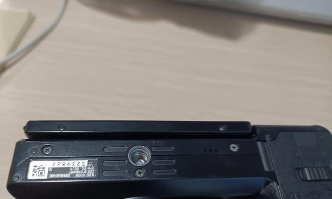 索尼相机偏振膜的正确贴法图解是什么？