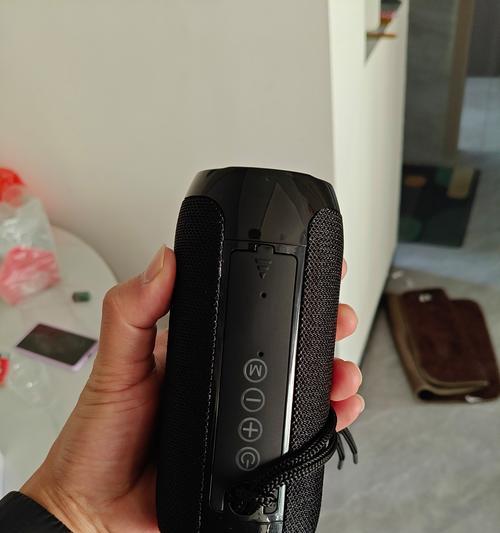 音箱低音刺耳如何调试至好听？