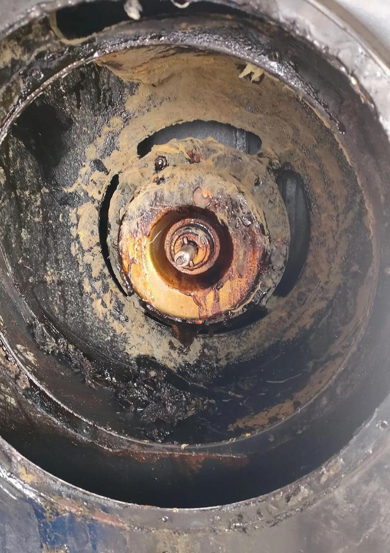 热水器拆螺丝困难的原因是什么？