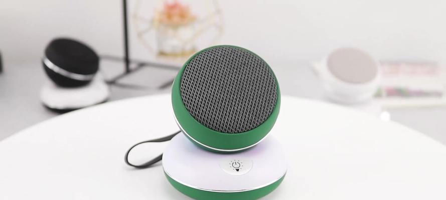 迷你音箱在小型桌面上如何使用？有哪些功能？
