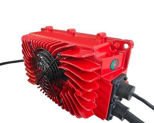 充电器连接的小玩具是什么？它的工作原理是什么？