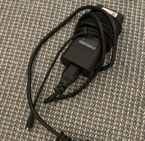 戴尔充电器外观设计有何特点？