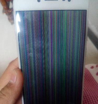荣耀x20手机壳导致花屏怎么解决？更换手机壳后问题依旧怎么办？