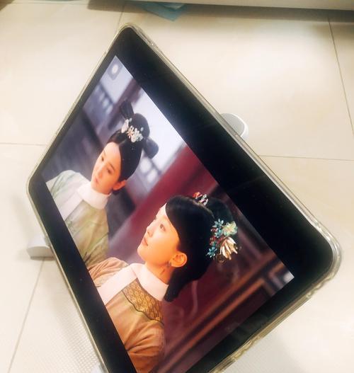 平板支架如何巧妙地放置和使用？