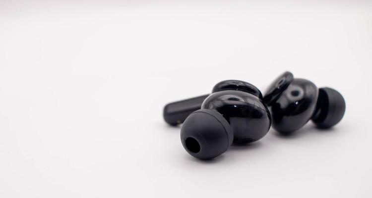 蓝牙波音耳机的正确使用方法是什么？使用中常见问题有哪些？