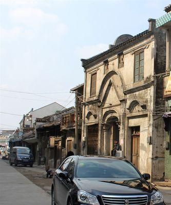 江阴皇冠音响专卖店的具体位置？