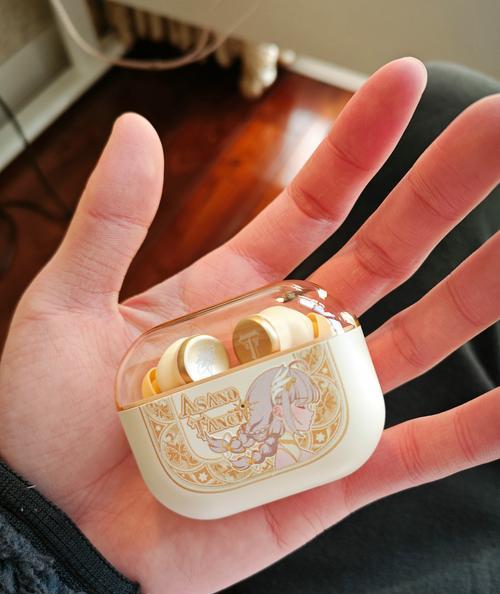 米色蓝牙耳机是哪个品牌或型号？